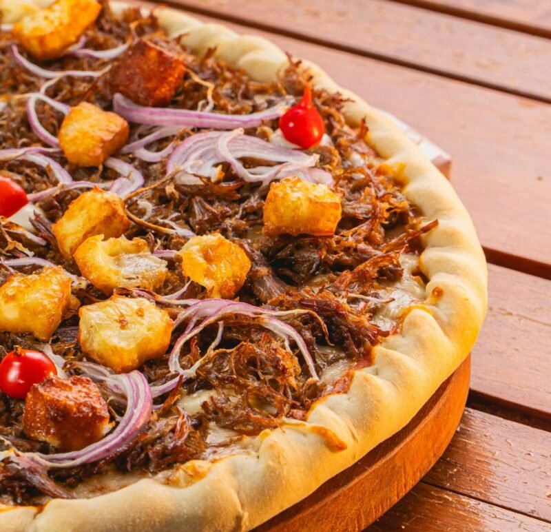 Vegan BBQ Jackfruit Pizza